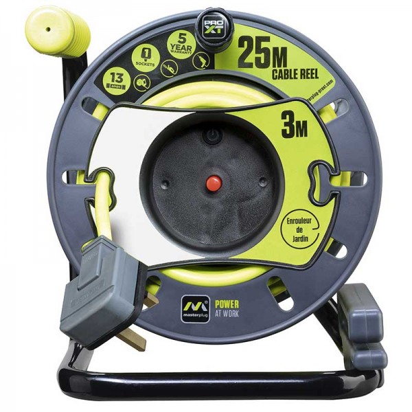 Masterplug PRO-XT OMU2513FL3IP  25+3M Reverse Open Reel with IP54 socket
